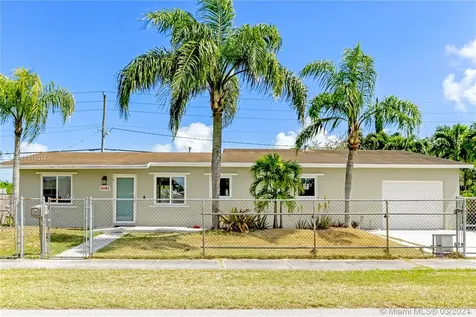 21351 SW 99th Court Cutler Bay FL 33189