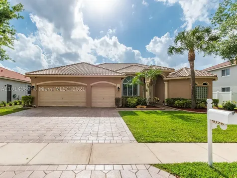 1026 SW 159th Way Pembroke Pines FL 33027