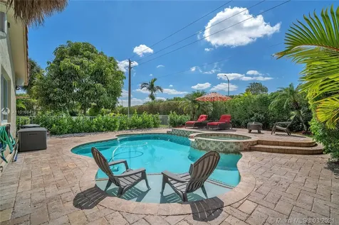 15826 SW 16th Court Pembroke Pines FL 33027