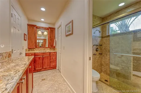 1091 NW 77th Avenue Plantation FL 33322
