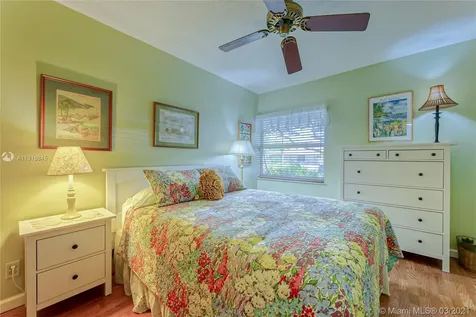 1091 NW 77th Avenue Plantation FL 33322