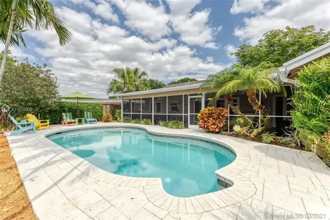 1091 NW 77th Avenue Plantation FL 33322