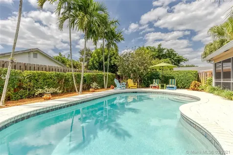 1091 NW 77th Avenue Plantation FL 33322