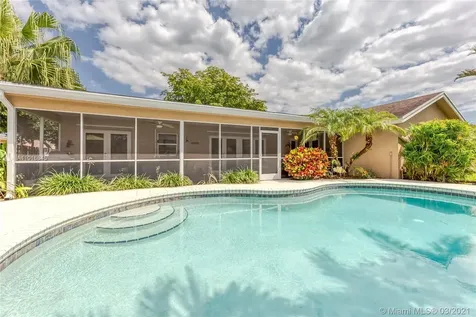 1091 NW 77th Avenue Plantation FL 33322