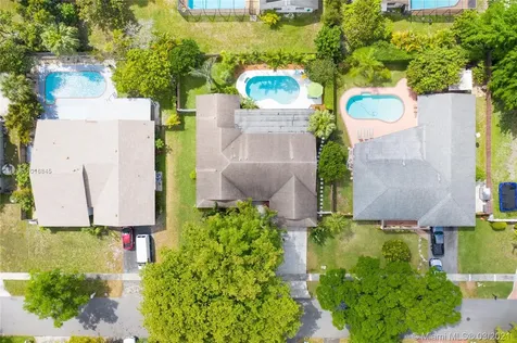 1091 NW 77th Avenue Plantation FL 33322