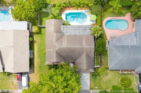 1091 NW 77th Avenue Plantation FL 33322