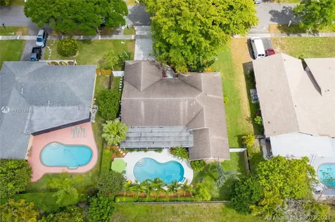 1091 NW 77th Avenue Plantation FL 33322