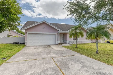 521 NW 207th Avenue Pembroke Pines FL 33029