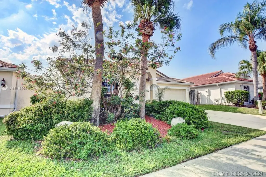 7146 Lake Island Drive Lake Worth FL 33467