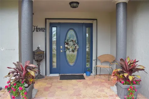 2118 N 42nd Avenue Hollywood FL 33021