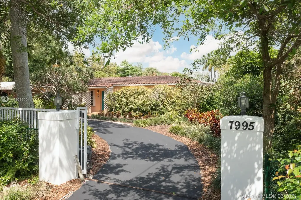 7995 SW 124th Street Pinecrest FL 33156