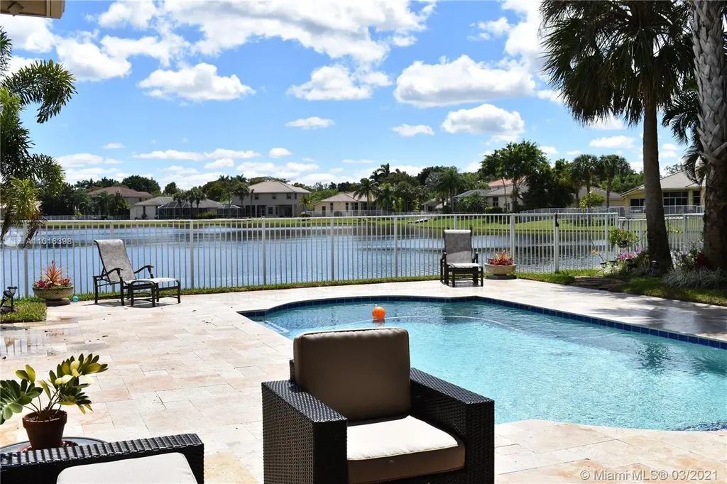 3986 Nighthawk Drive Weston FL 33331