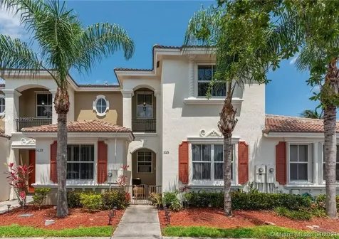 1025 NE 42nd Place Homestead FL 33033