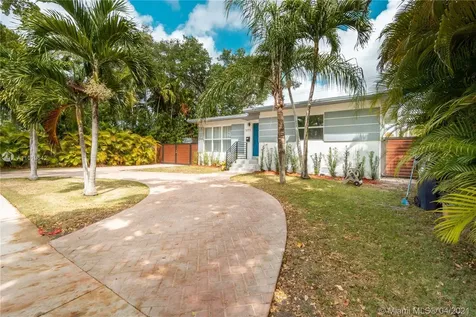 5771 SW 11th Street West Miami FL 33144