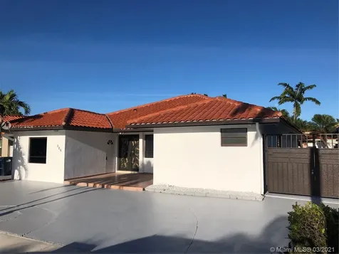 725 NW 132nd Place Miami FL 33182