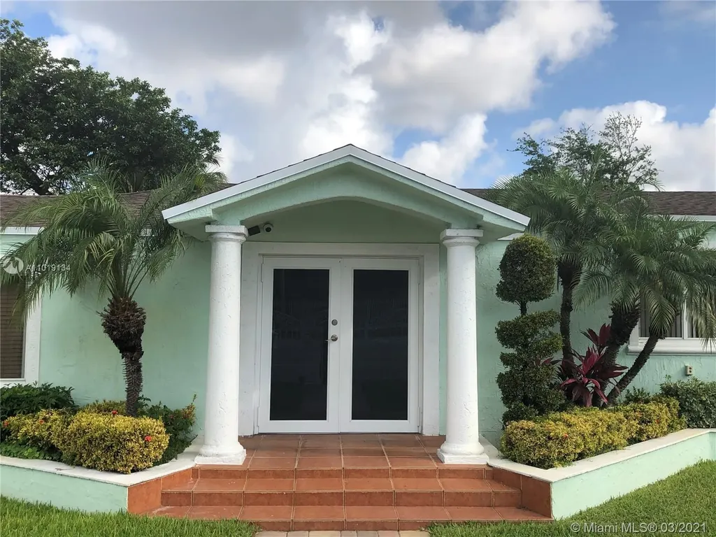 2391 NW 103rd Street Miami FL 33147