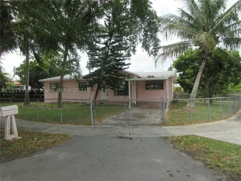 10200 SW 42nd Terrace Miami FL 33165