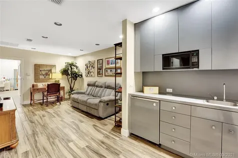 Palmetto Bay FL 33158