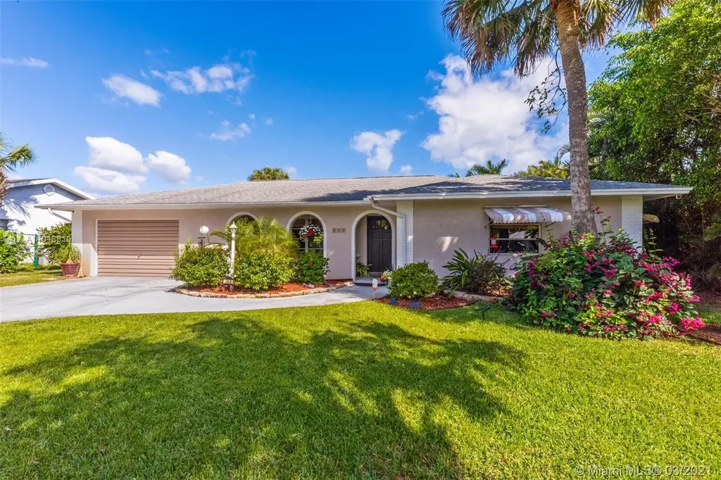 504 SW South Carolina Drive Stuart FL 34994