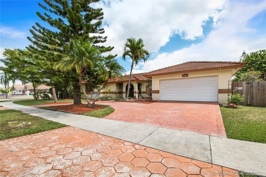 16001 SW 153rd Avenue Miami FL 33187
