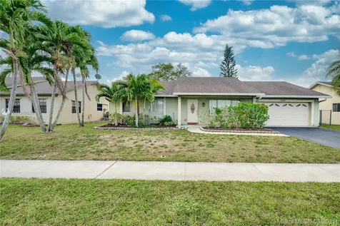 2091 NW 107th Avenue Sunrise FL 33322