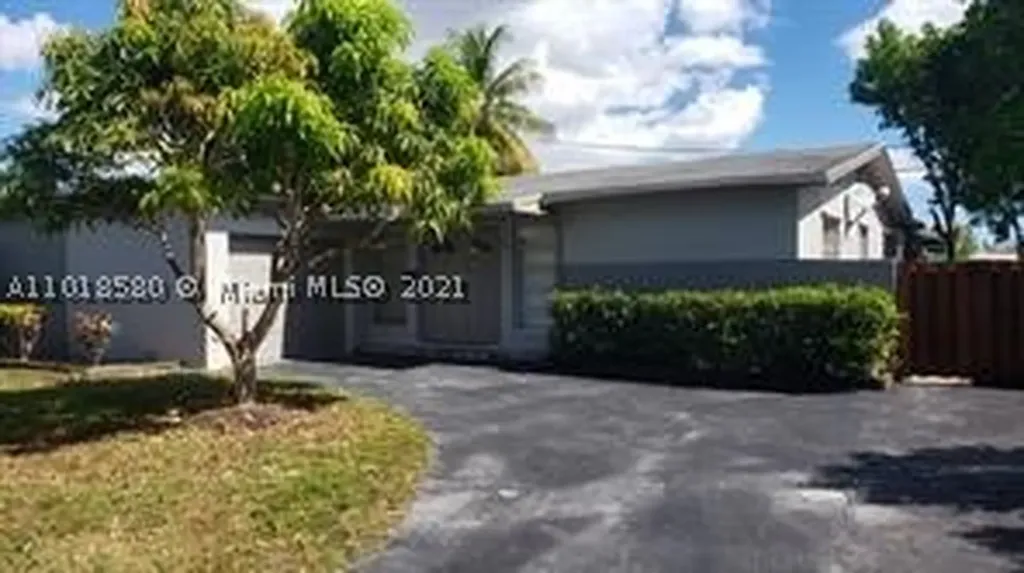 2040 NW 75th Avenue Sunrise FL 33313