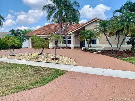 300 NW 108th Avenue Plantation FL 33324