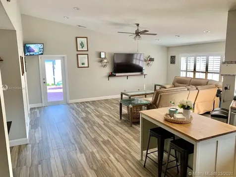 300 NW 108th Avenue Plantation FL 33324
