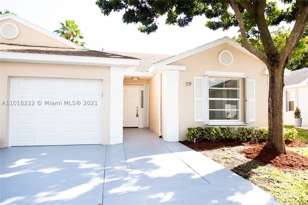 2220 SE 5th Place Homestead FL 33033