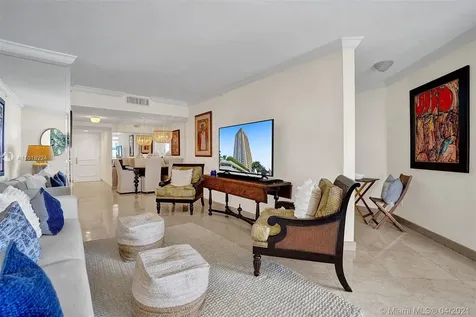 4779 Collins Avenue Miami Beach FL 33140