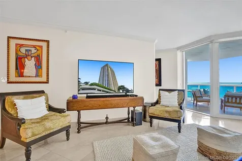 4779 Collins Avenue Miami Beach FL 33140