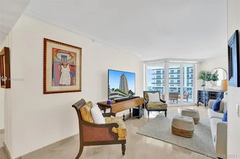 4779 Collins Avenue Miami Beach FL 33140