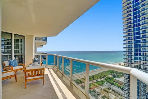 4779 Collins Avenue Miami Beach FL 33140
