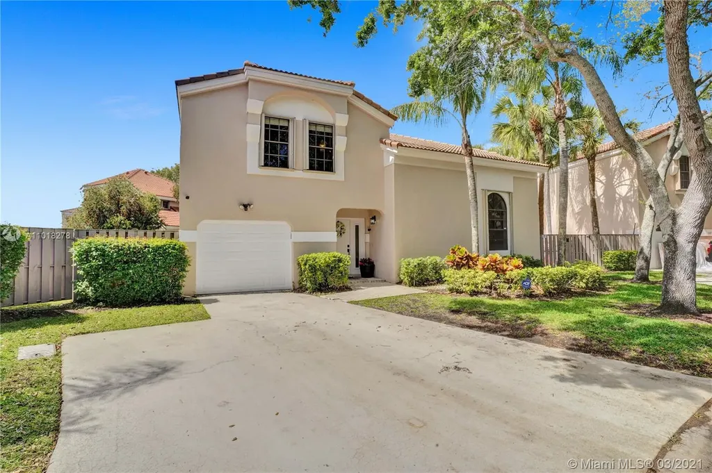 1661 NW 107th Avenue Plantation FL 33322