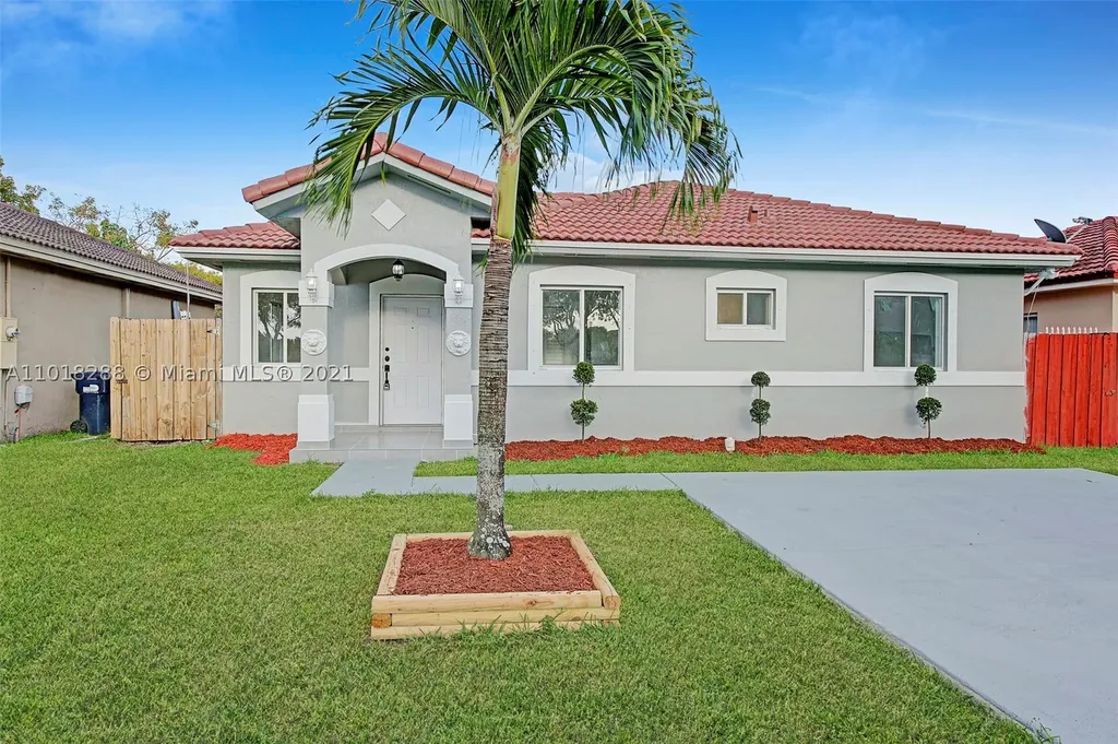 4637 SW 165th Avenue Miami FL 33185
