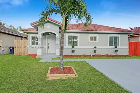 4637 SW 165th Avenue Miami FL 33185
