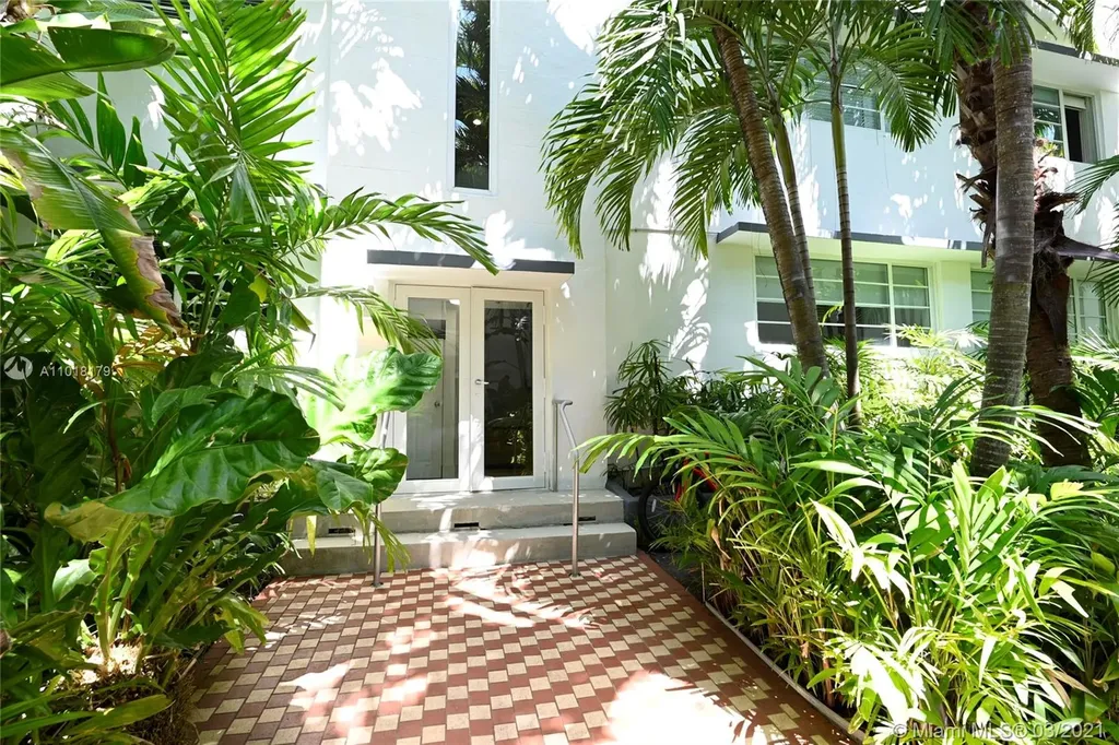 3917 N Meridian Avenue Miami Beach FL 33140