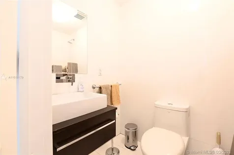 3917 N Meridian Avenue Miami Beach FL 33140
