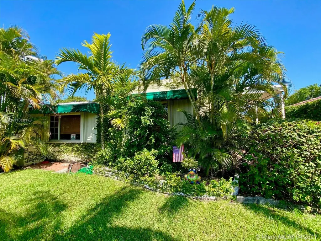 7549 Hispanola Avenue North Bay Village FL 33141