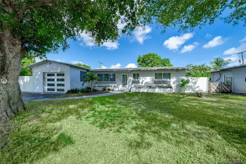 631 NW 78th Avenue Pembroke Pines FL 33024