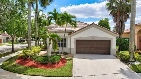 968 Tanglewood Circle Weston FL 33327