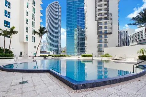 300 S Biscayne Boulevard Miami FL 33131