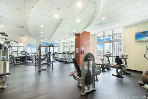 300 S Biscayne Boulevard Miami FL 33131