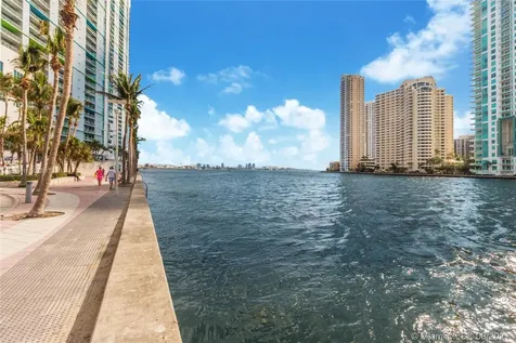 300 S Biscayne Boulevard Miami FL 33131