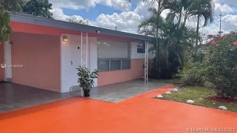3013 SW 67th Terrace Miramar FL 33023