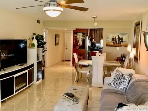 830 S Hollybrook Drive Pembroke Pines FL 33025