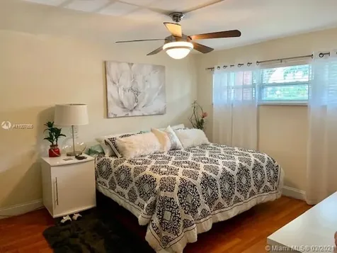 830 S Hollybrook Drive Pembroke Pines FL 33025