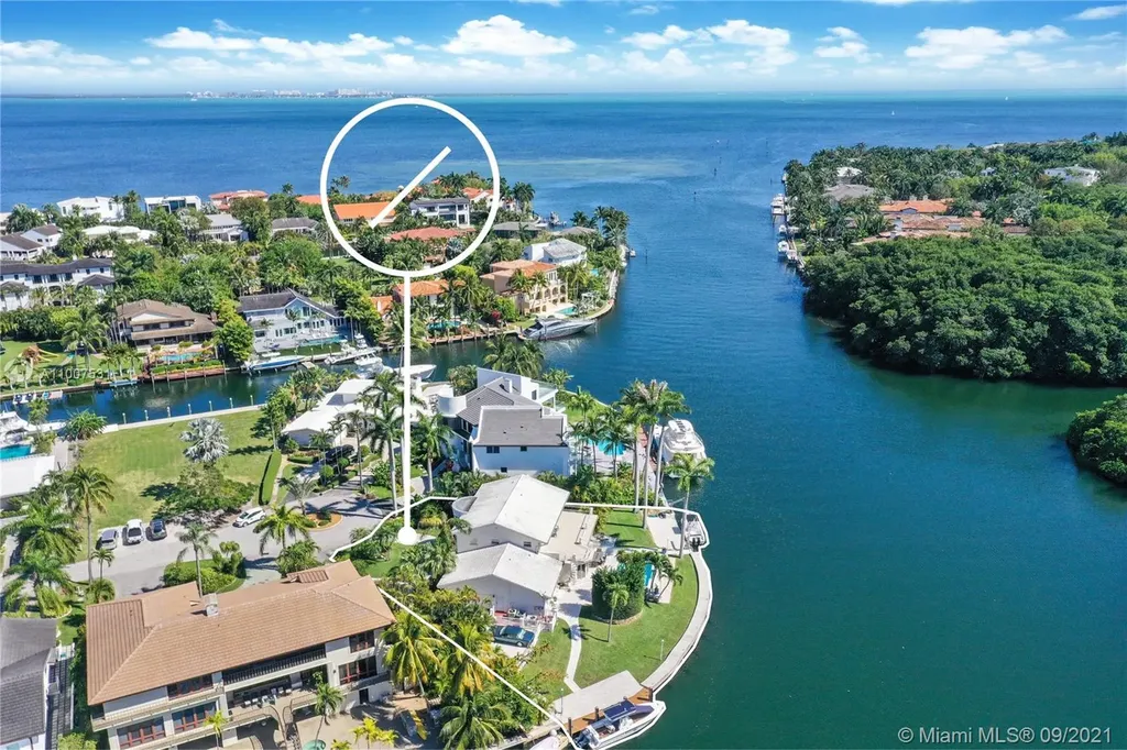 6938 Sunrise Court Coral Gables FL 33133