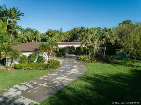 9449 SW 61st Court Pinecrest FL 33156