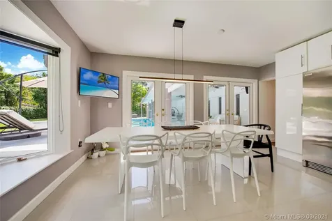 10801 SW 67th Avenue Pinecrest FL 33156